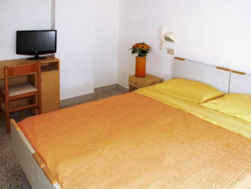 Hotel Lagomaggio Rímini